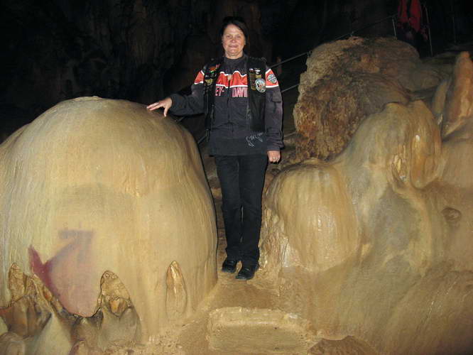 Kroatien-2010-024.JPG - in der oberen Höhle