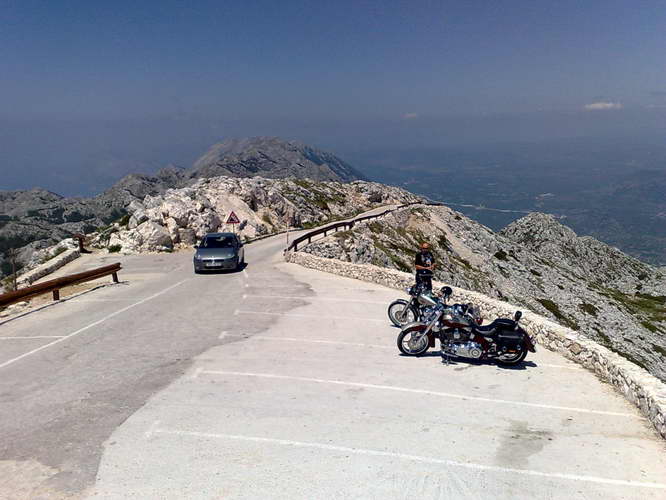 Kroatien-2011-075.jpg - auf dem Gipfel des Sveti Jure, dem höchsten Berg Kroatiens