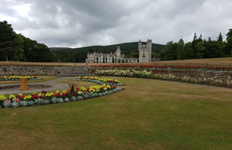 Schottland-2018-111.jpg - Balmoral Castle - die Sommerresidenz von Elisabeth II.