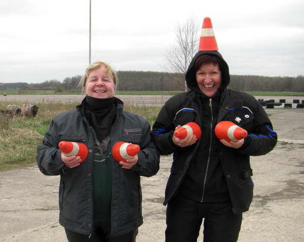 Fahrsicherheitstraining-Aprli-2008-09.jpg