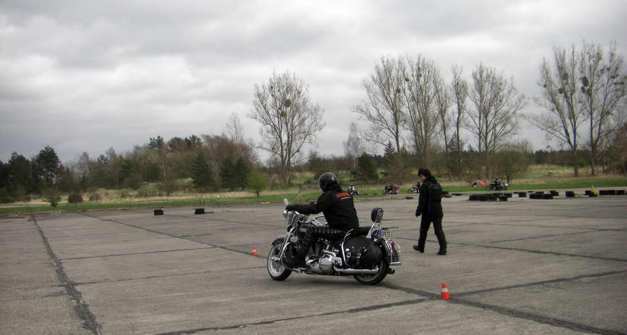 Fahrsicherheitstraining-Aprli-2008-23.jpg