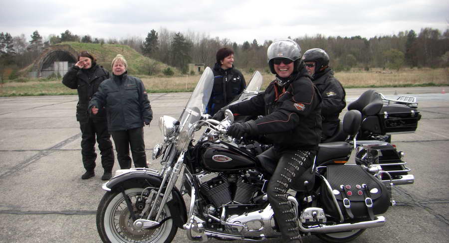 Fahrsicherheitstraining-Aprli-2008-24.jpg