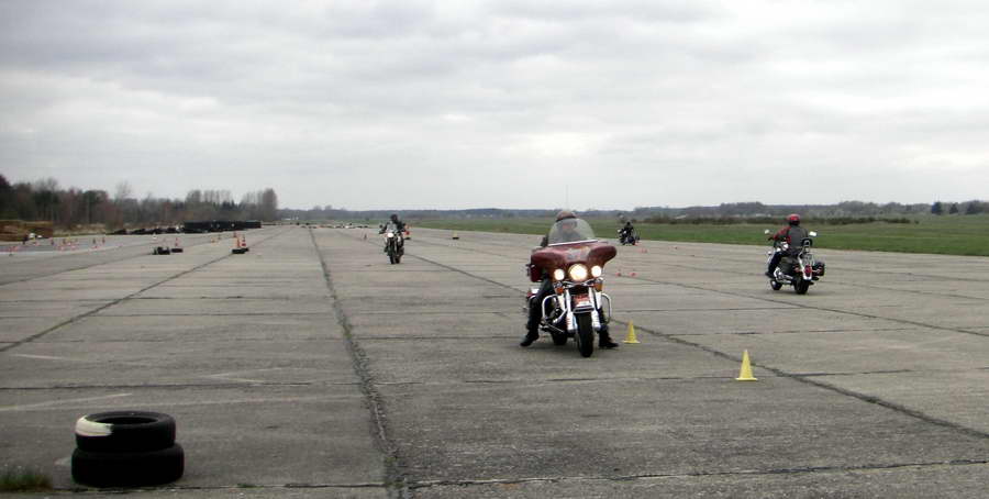 Fahrsicherheitstraining-Aprli-2008-28.jpg