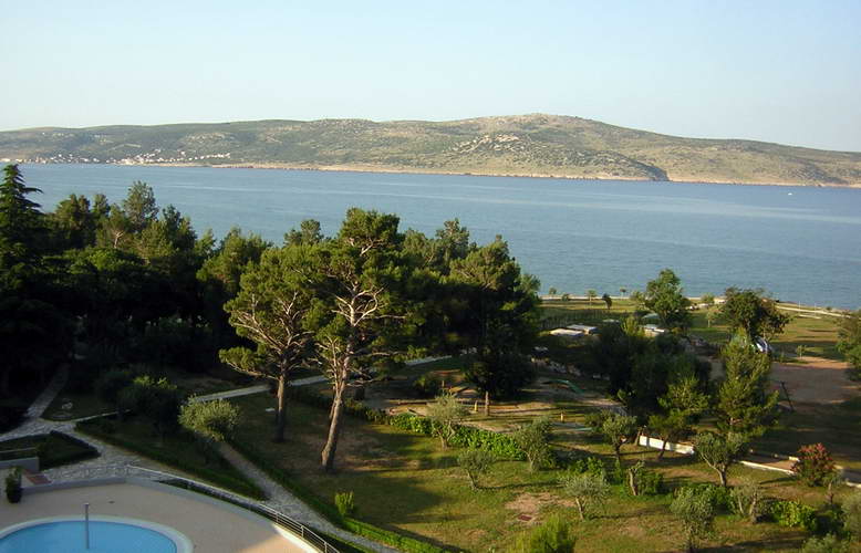 Kroatien-2010-049.jpg - Blick vom Hotelzimmer