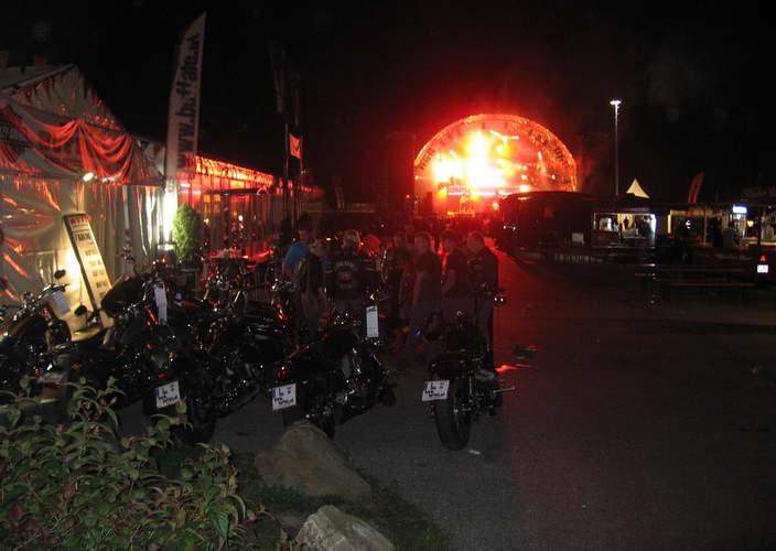 Faak-2011-056.JPG - die Hauptbühne