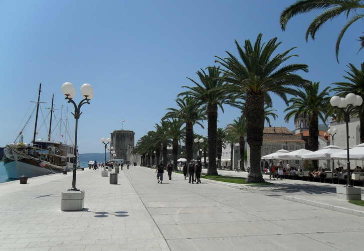 Kroatien-2011-150.JPG - am Kai