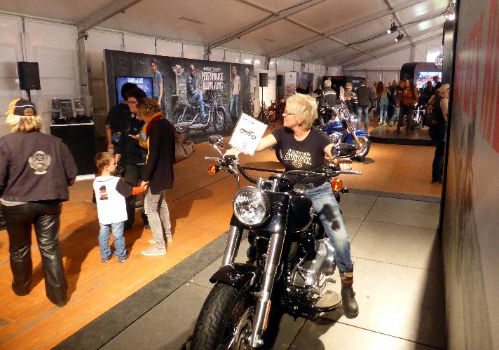 Faaker-See-2014-049.jpg - Ausstellung der Bikes des Modelljahres 2015