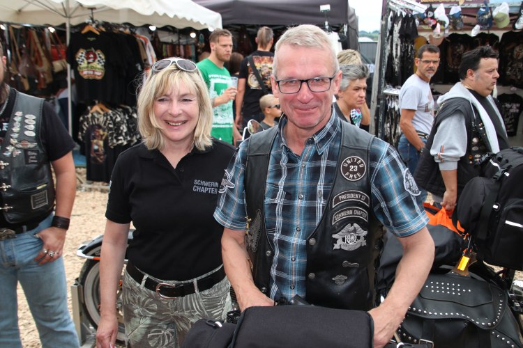 Faaker-See-2017-30.jpg - Freunde vom Schwerin Chapter im Harley Village