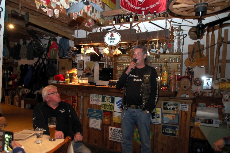Mauerparty-2019-20.JPG