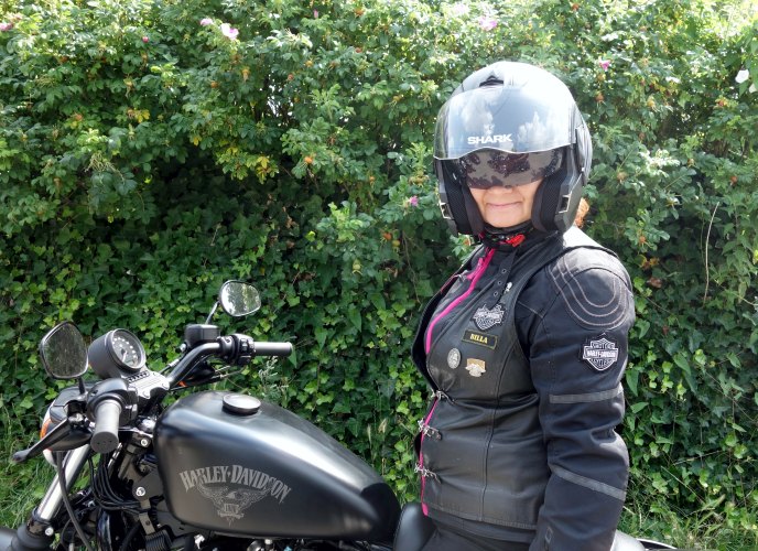 Kuebo und Mannes Beerdigung-24.jpg