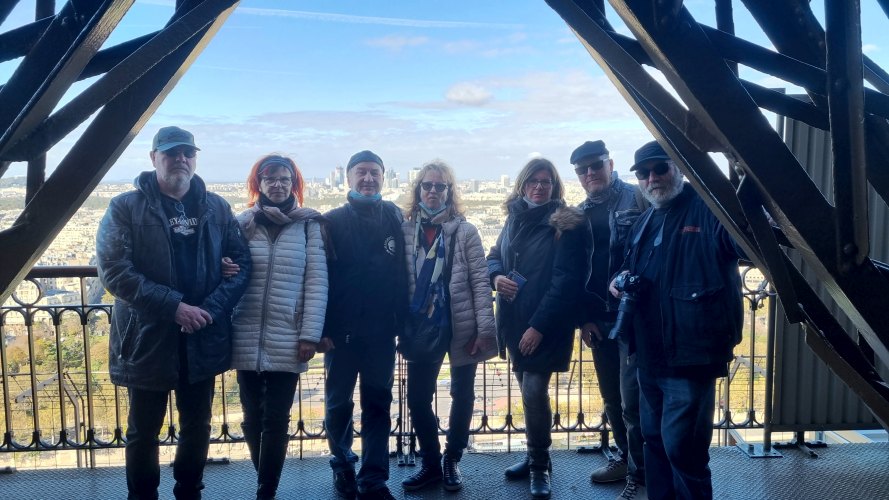 Paris-30.jpg - wir auf dem Eiffelturm
