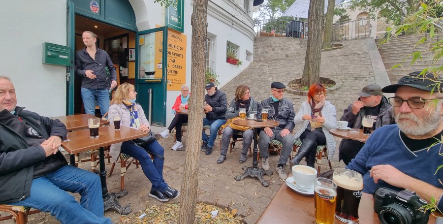 Paris-57.jpg - erschöpft von den vielen Treppen