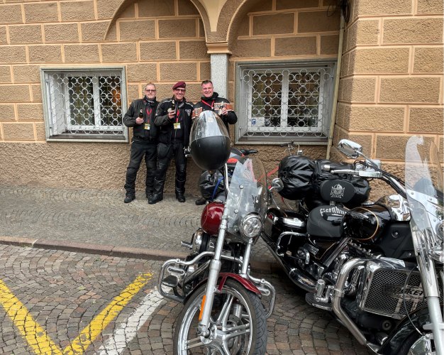 01-Brixen Parkplatz.jpg