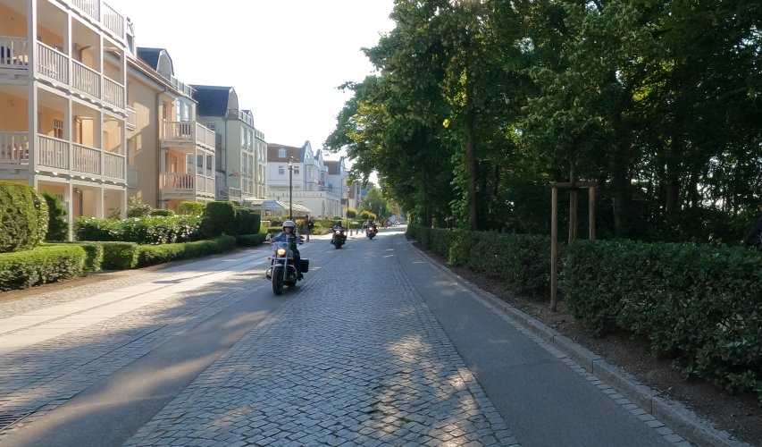 Kuehlungsborn im Juni-24.jpg
