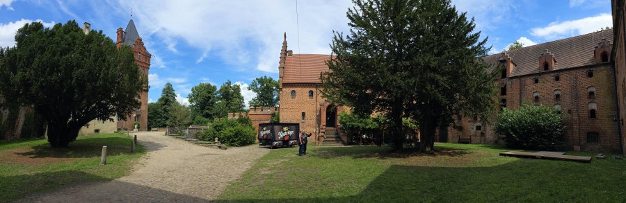 Tour zum Koenigsgrab bei Seddin-22.jpg