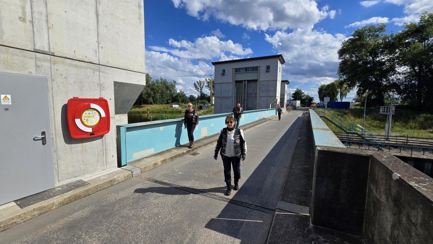 Tour zum Koenigsgrab bei Seddin-39.jpg