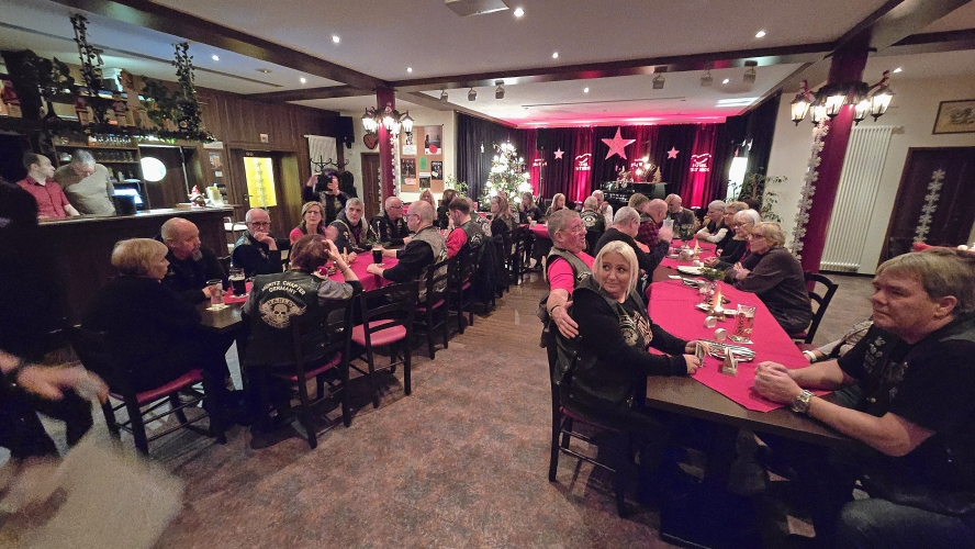 Weihnachtsfeier-2024-53.jpg