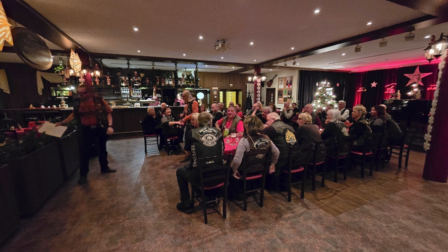 Weihnachtsfeier-2024-54.jpg