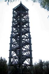 der Turm im Gegenlicht