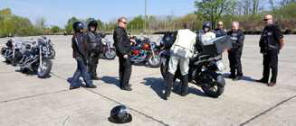 beim Fahrsicherheitstraining beim Fahrsicherheitstraining