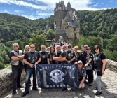 unsere Gruppe vor der Burg Eltz