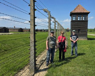 Auschwitz