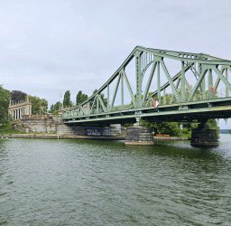 die Glienicker Br�cke