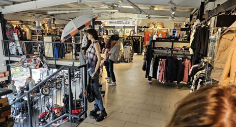 beim Dealer in Potsdam