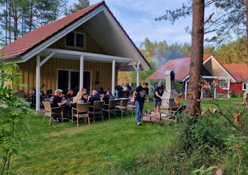 erster Abend im Ferienpark mit Grillen und ...