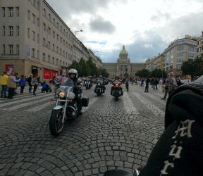 Ausfahrt durch die City