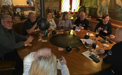 im Sophienkeller mit sehr sch�nem Programm