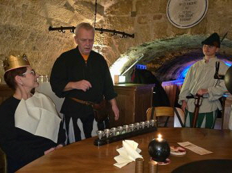 im Sophienkeller mit sehr sch�nem Programm