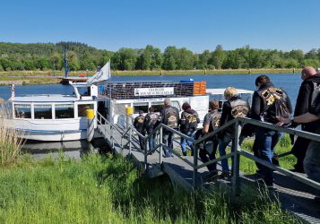 Wir gehen an Bord