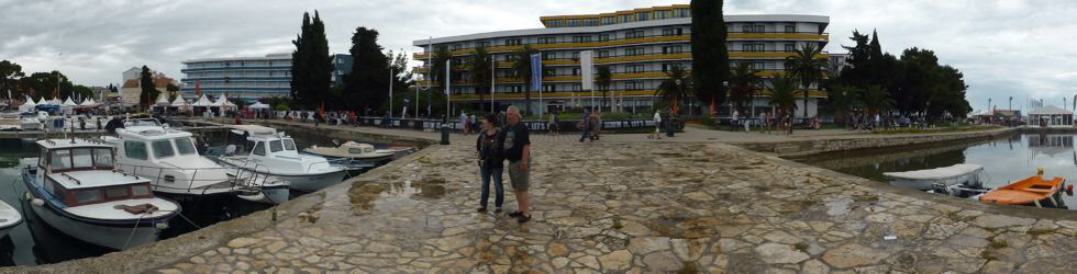 die Hotellandschaft im Eventgelnde, links "unser" Hotel "Kornati"