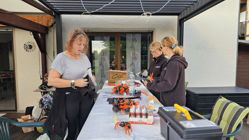 Bastelarbeiten f�r die Hallo-Harley-Ween Party